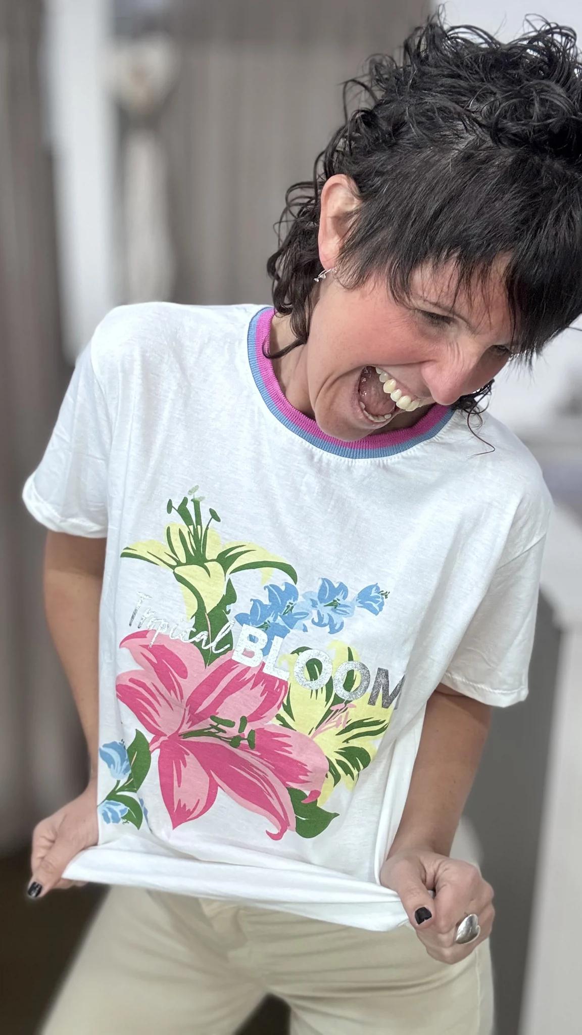Remera flores