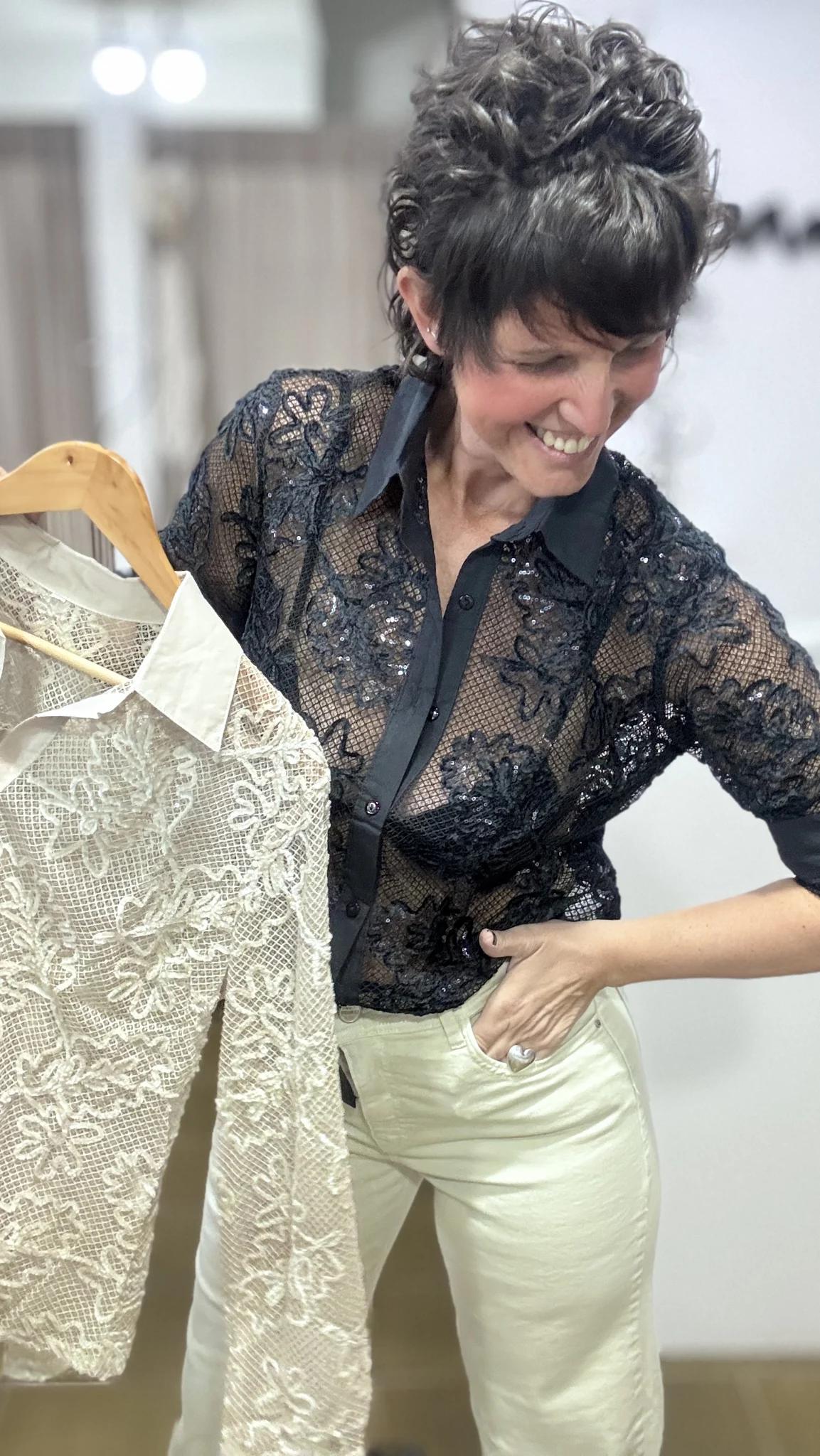 Camisa calada brillo